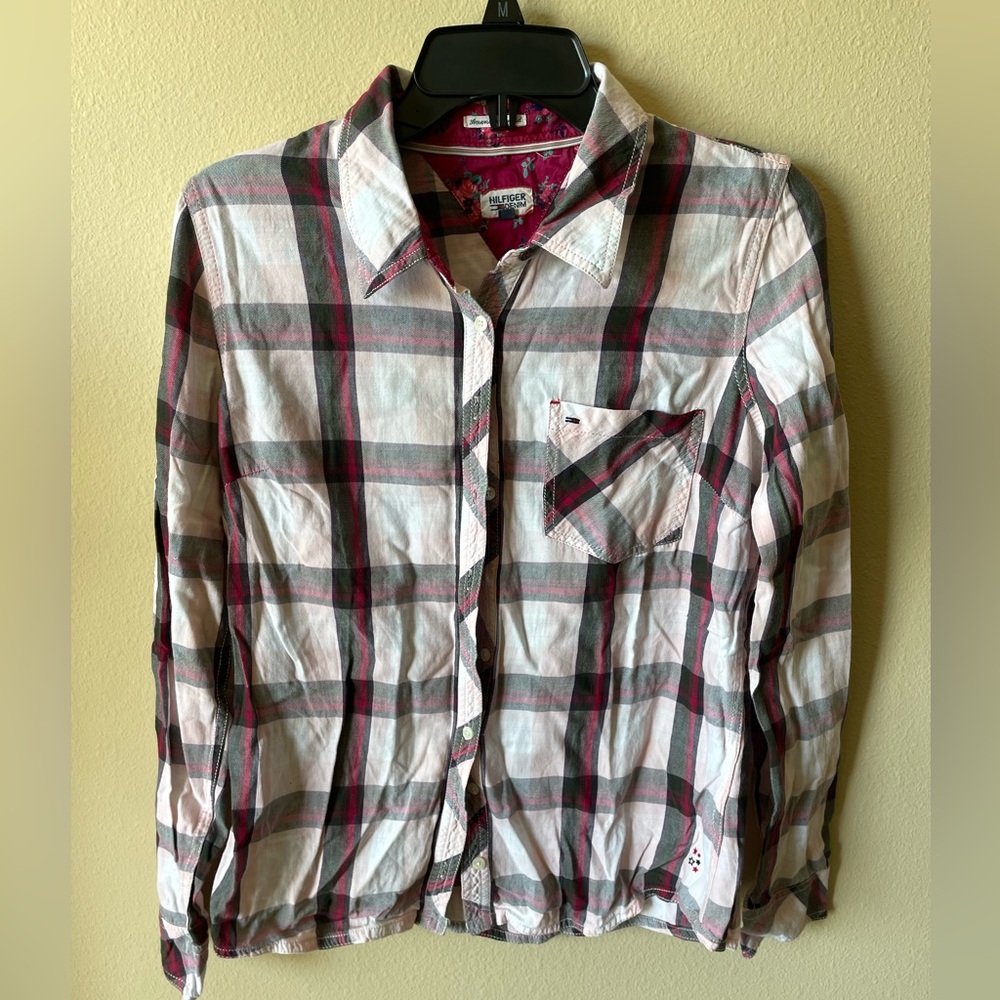 Tommy Hilfiger Plaid Button-Up Shirt
